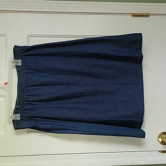 Jordana denim skirt with duck applique sz Med. - Picture 2 of 4